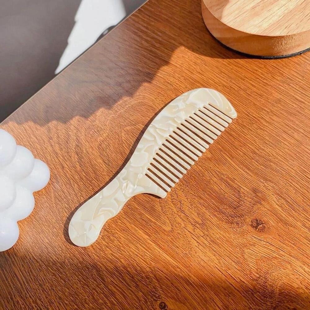Hair Comb In Beige